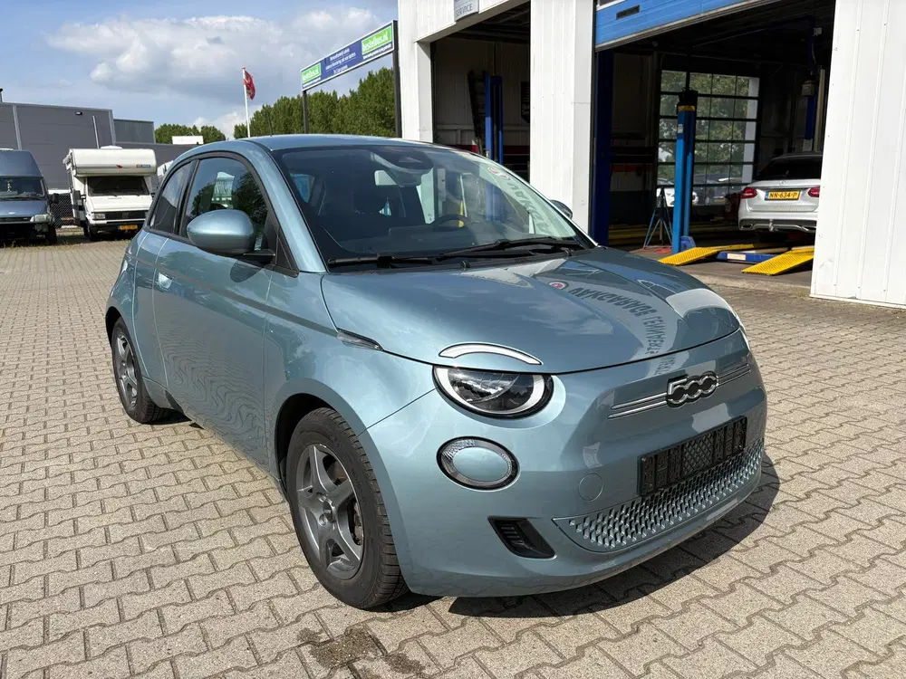 Fiat 500 3+1 Passion 42 kWh (BOVAG uit 2021, foto 4