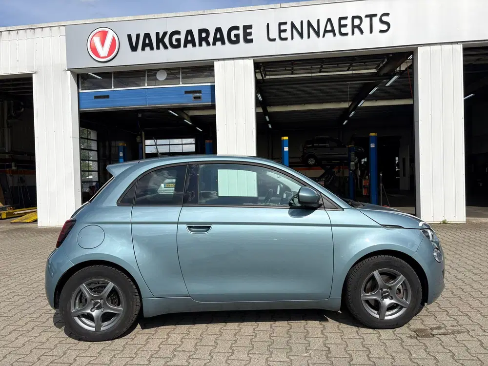 Fiat 500 3+1 Passion 42 kWh (BOVAG uit 2021, foto 5