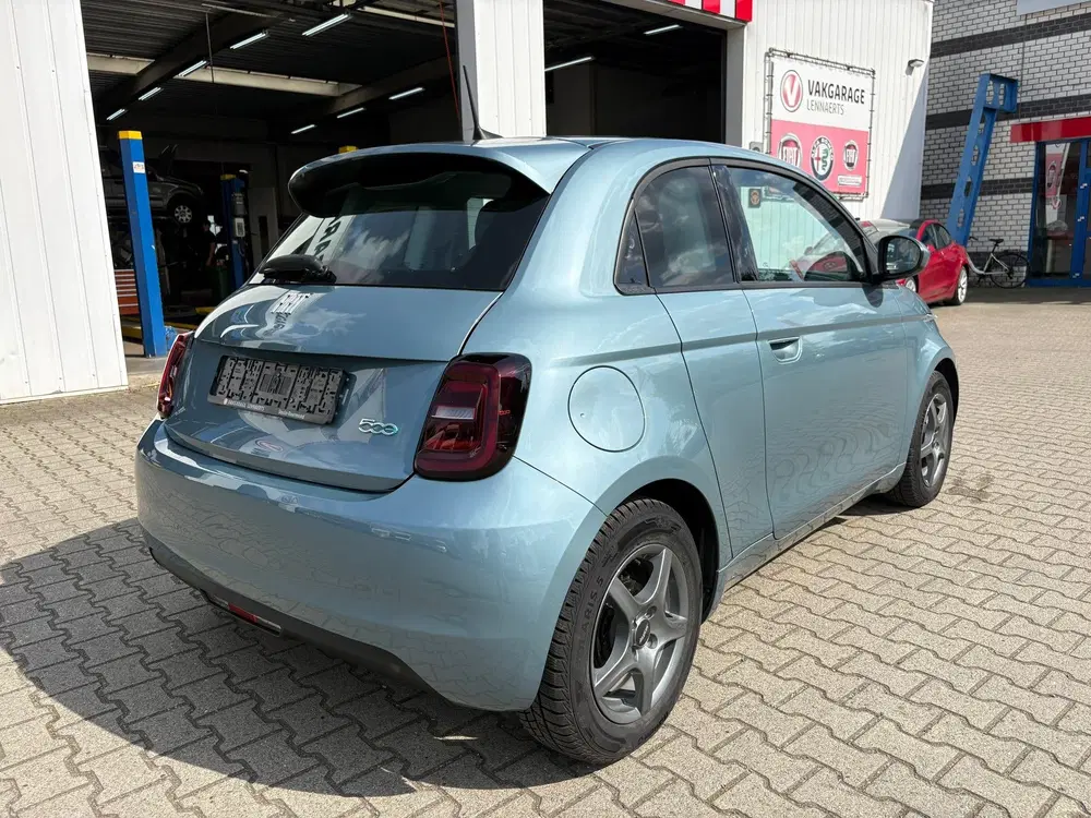 Fiat 500 3+1 Passion 42 kWh (BOVAG uit 2021, foto 9