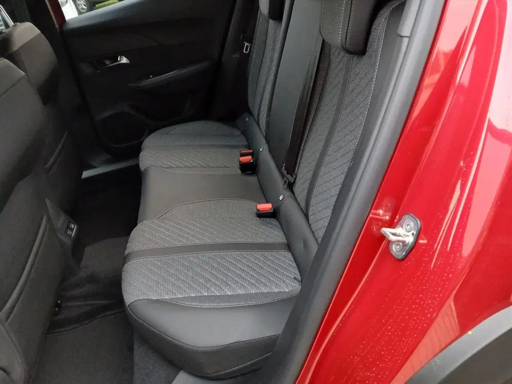 Peugeot 2008 EV 54kWh I DEMO DEAL I 156pk Allure I Pack uit 2024, foto 8