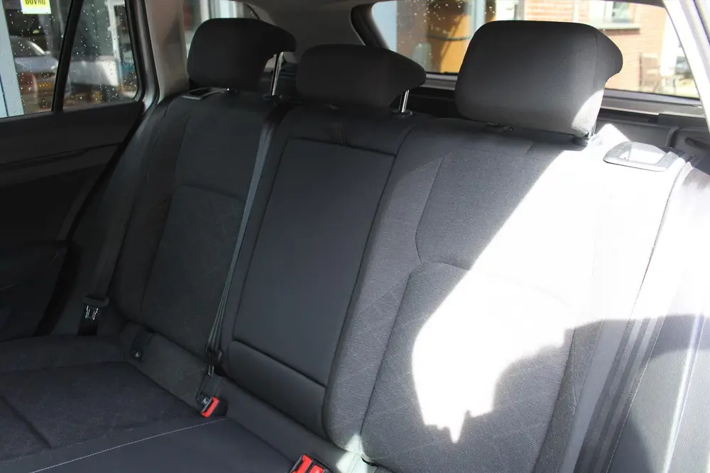 VOLKSWAGEN Golf Variant 1.0 eTSI Aut. *Life* | Trekhaak | Ca uit 2021, foto 15