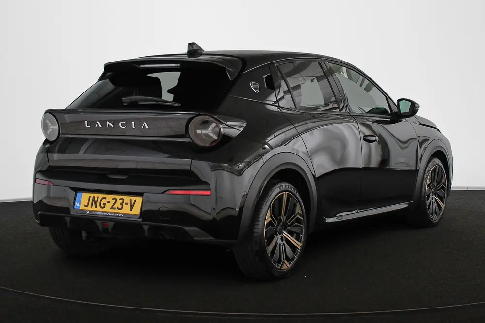 Lancia Ypsilon 1.2 Turbo Hybrid HF Line Camera Apple CarPlay uit 2025, foto 3