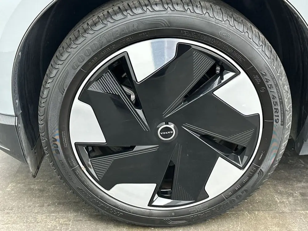 Volvo EX30 Extended Plus 69 kWh uit 2024, foto 11