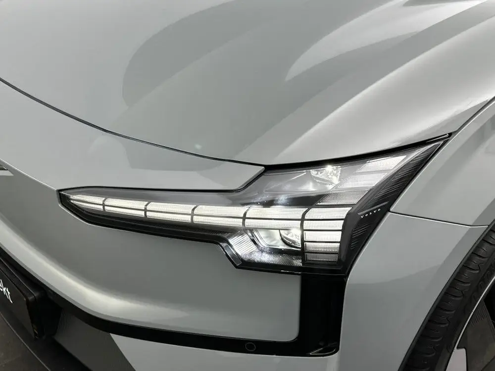 Volvo EX30 Extended Plus 69 kWh uit 2024, foto 9
