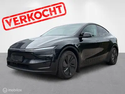 Tesla Model Y Premium Long Range RWD 650km Range WLTP uit 2025