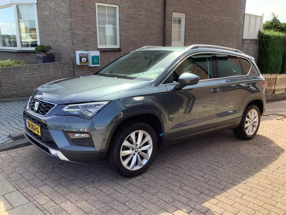 SEAT Ateca 1.0 EcoTSI Style Business Intense uit 2019, foto 2