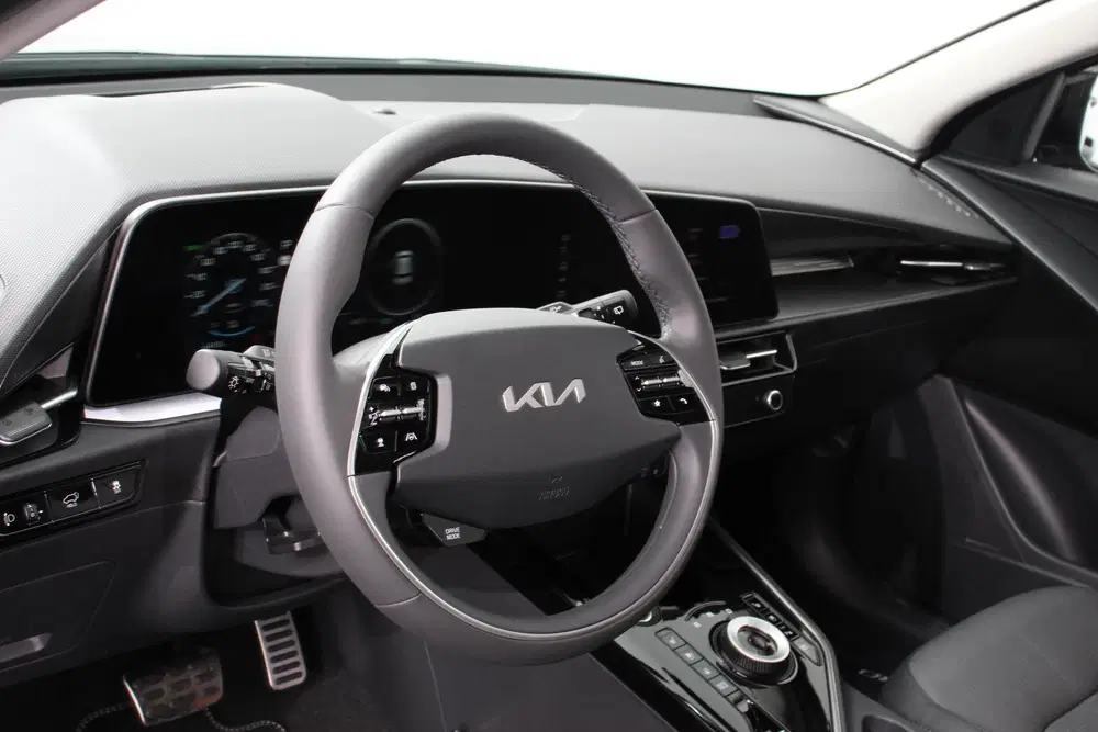 Kia Niro ExecutiveLine 64.8 kWh Navigatie Half Lede uit 2022, foto 10