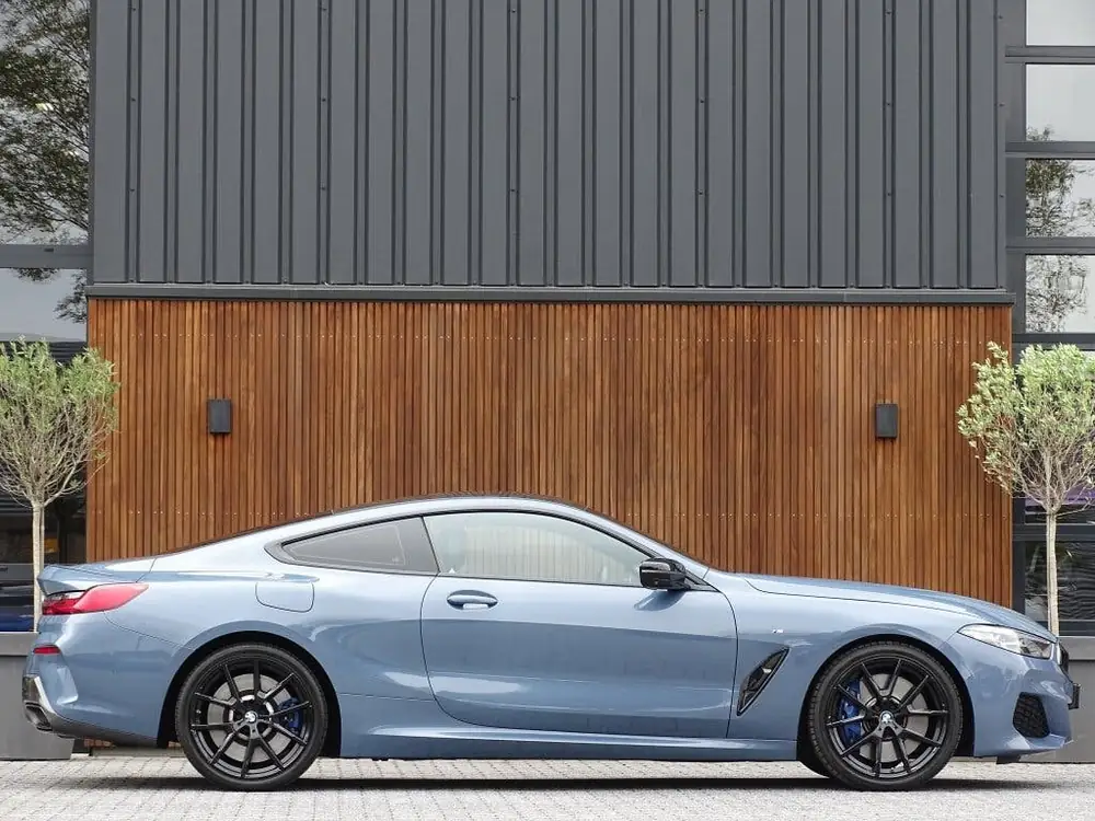 BMW 8-Serie 8 Serie 840i 341PK M-Sport / Individual / carbon / head uit 2019, foto 3