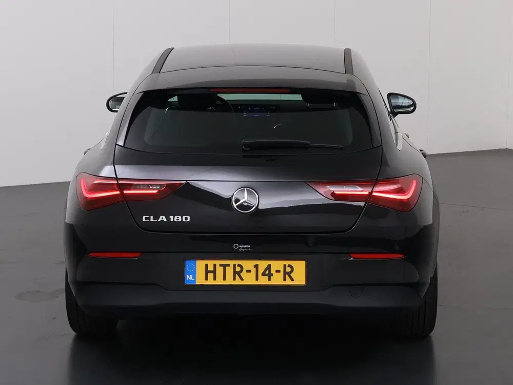 Mercedes-Benz CLA 180 Star Edition uit 2025, foto 4