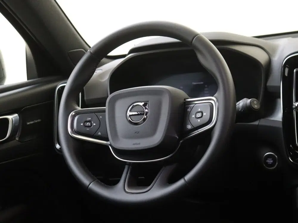 Volvo XC40 B3 Core uit 2025, foto 11