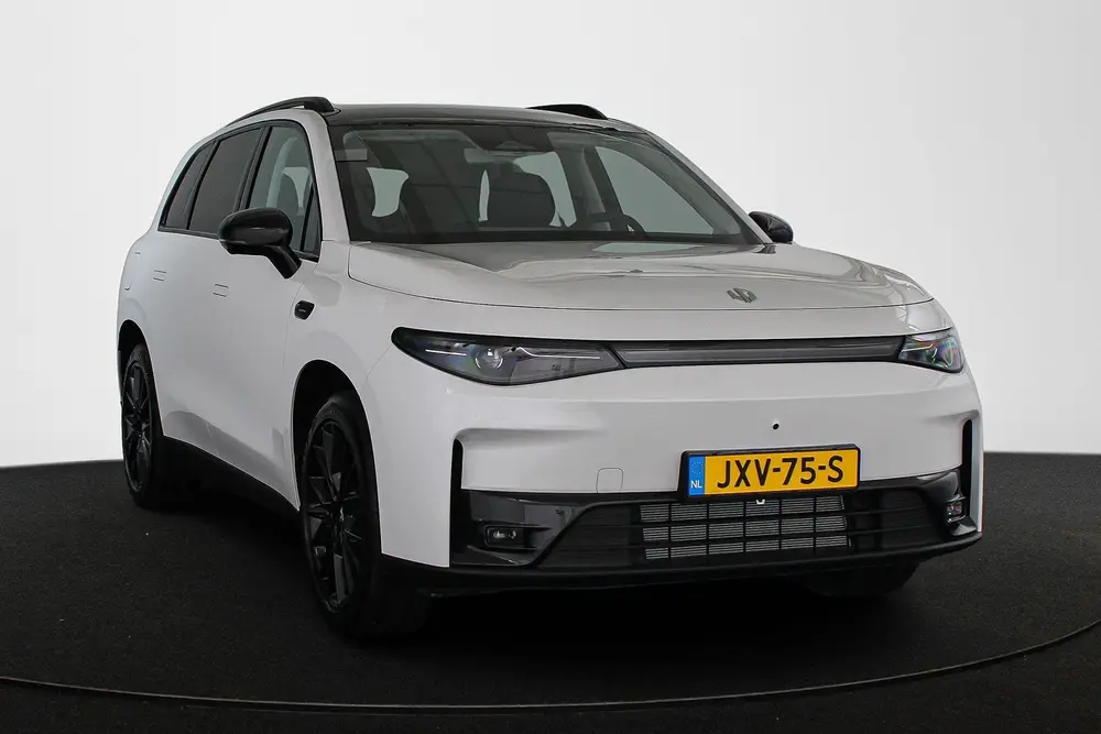 Leapmotor C10 Design REEV 28.4 kWh uit 2026, foto 2