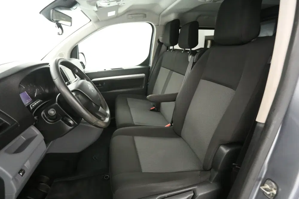 Opel Vivaro Citroën Jumpy 2.0 BlueHDI I L3H1 uit 2021, foto 11