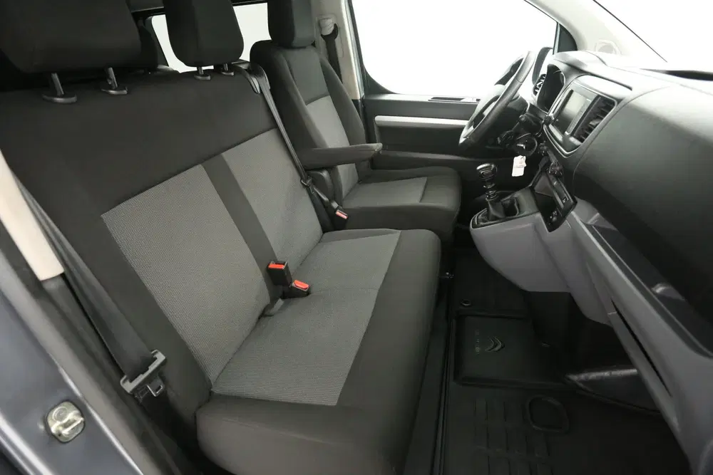 Opel Vivaro Citroën Jumpy 2.0 BlueHDI I L3H1 uit 2021, foto 12