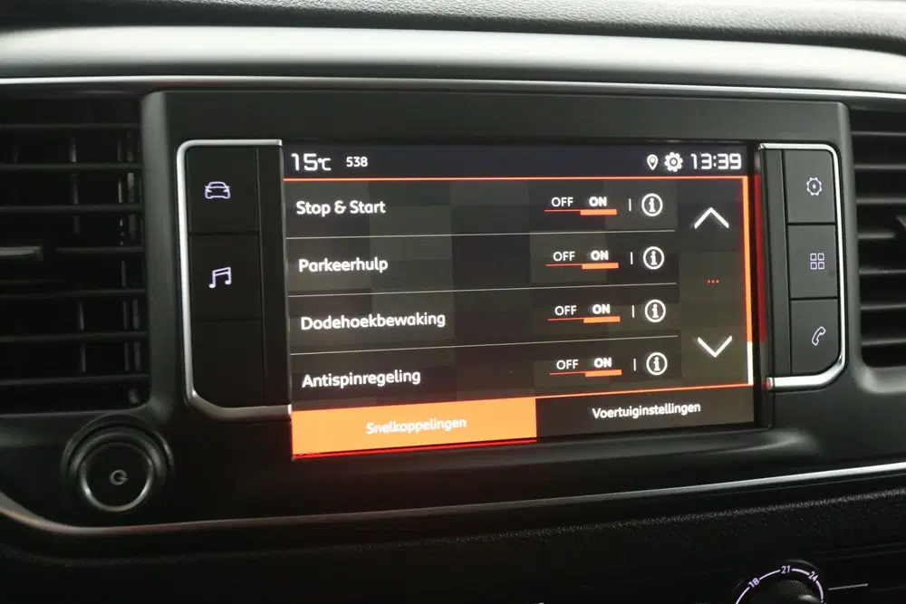 Opel Vivaro Citroën Jumpy 2.0 BlueHDI I L3H1 uit 2021, foto 17