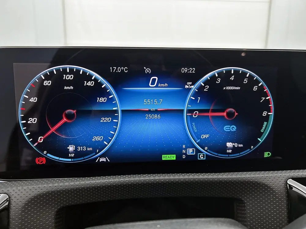 Mercedes-Benz CLA Klasse 250 e AMG Plug-In Hybride uit 2022, foto 6