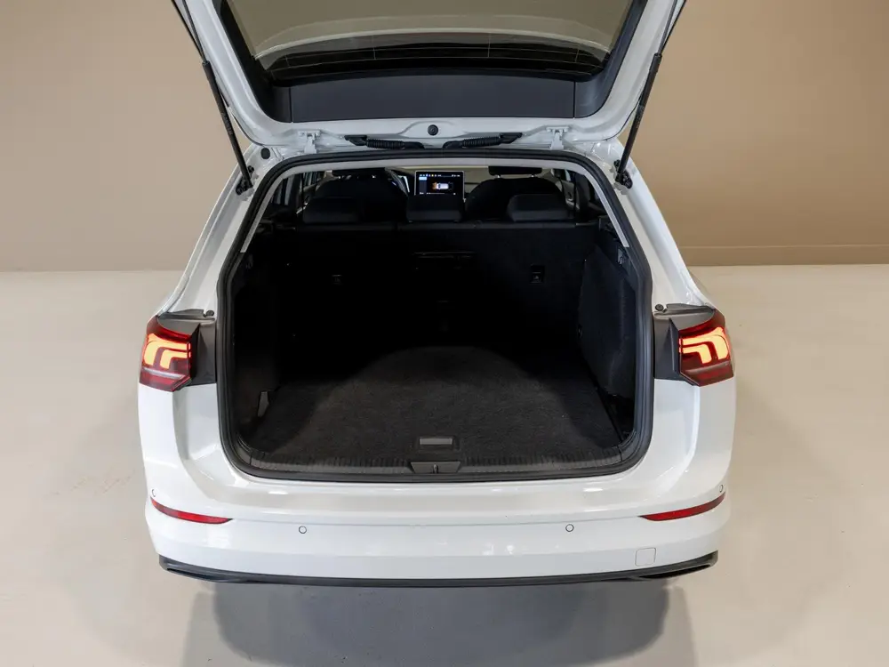 Volkswagen Golf Variant 1.5 TSI Life Edition / 116pk / Stoel uit 2025, foto 14