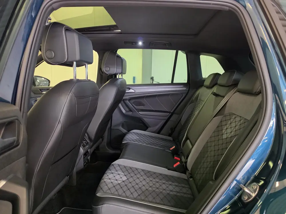 Volkswagen Tiguan 1.5 TSI R-Line Business+ | Panoramadak | C uit 2021, foto 8