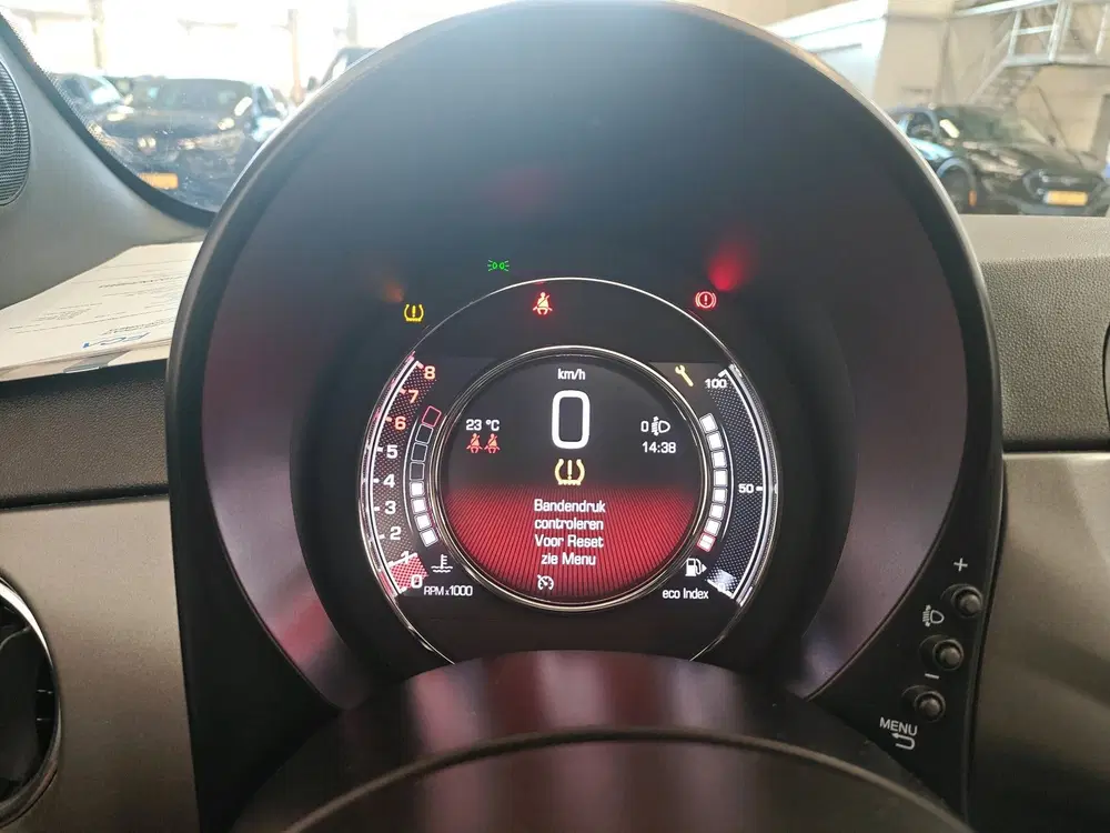 Fiat 500 1.0 Hybrid 70pk Sport uit 2021, foto 10