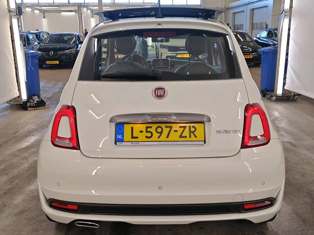 Fiat 500 1.0 Hybrid 70pk Sport uit 2021, foto 16