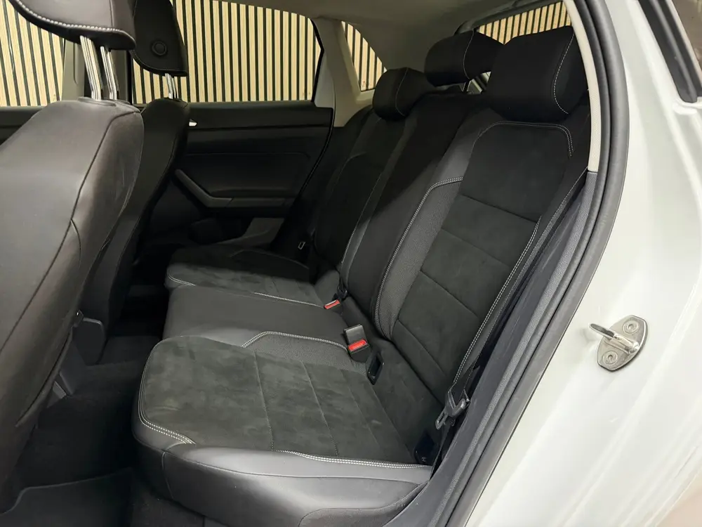 Volkswagen Polo 1.0 TSI R-Line 2022 DSG IQ-LIGHT CAMERA CRUI uit 2022, foto 14