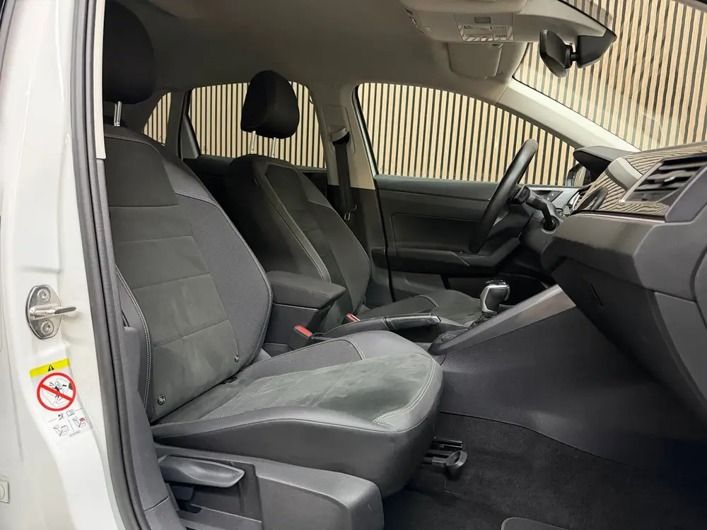 Volkswagen Polo 1.0 TSI R-Line 2022 DSG IQ-LIGHT CAMERA CRUI uit 2022, foto 15
