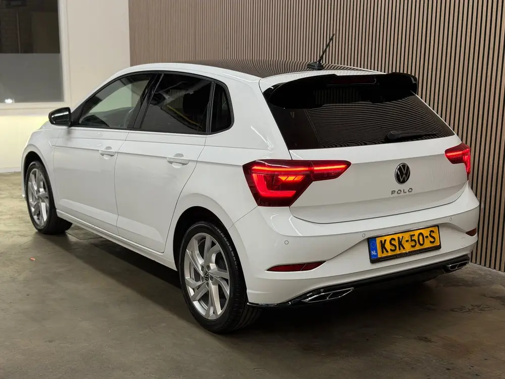 Volkswagen Polo 1.0 TSI R-Line 2022 DSG IQ-LIGHT CAMERA CRUI uit 2022, foto 4