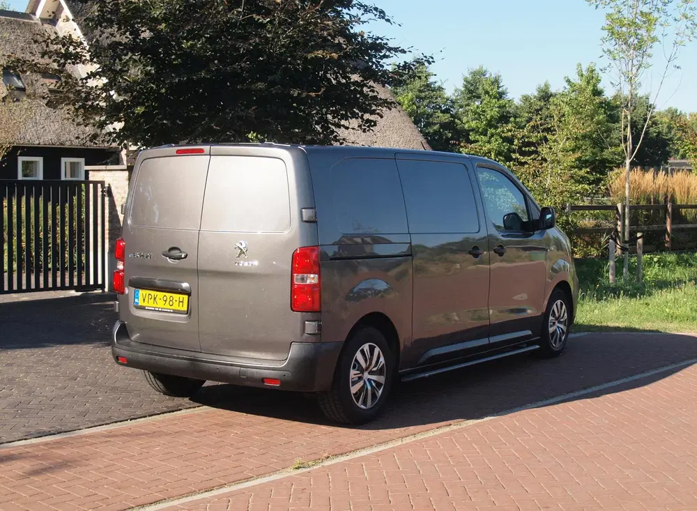Peugeot Expert Standard Premium 75 kWh uit 2022, foto 10
