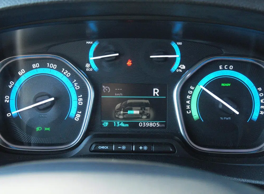Peugeot Expert Standard Premium 75 kWh uit 2022, foto 18