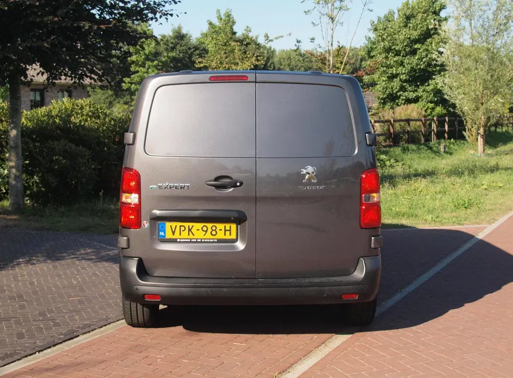 Peugeot Expert Standard Premium 75 kWh uit 2022, foto 9