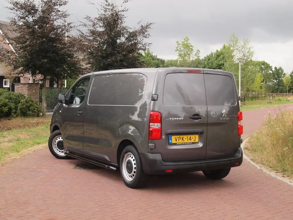 Peugeot Expert Standard Premium 75 kWh uit 2022, foto 2
