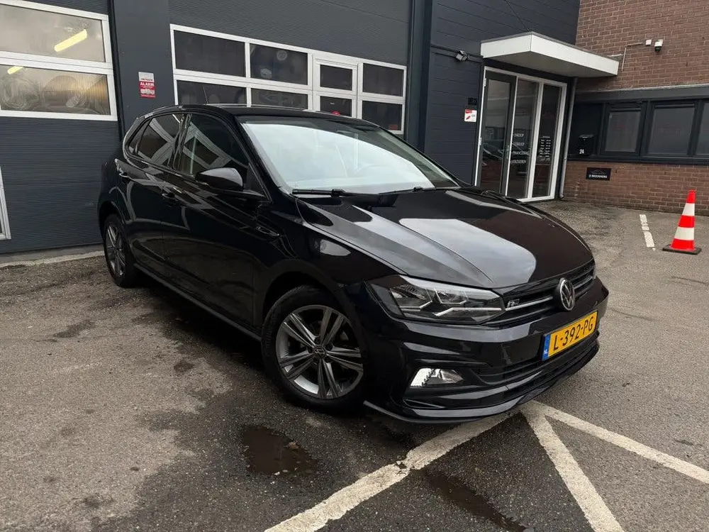 Volkswagen Polo 1.0 TSI R-Line Edition uit 2021, foto 2