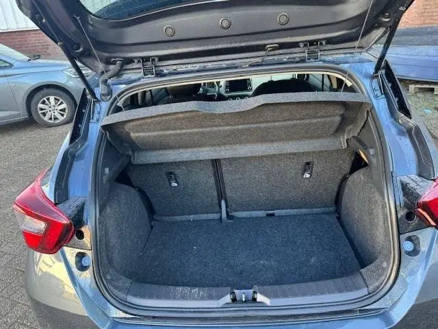 Nissan Micra 1.0 IG-T N-Design uit 2022, foto 10