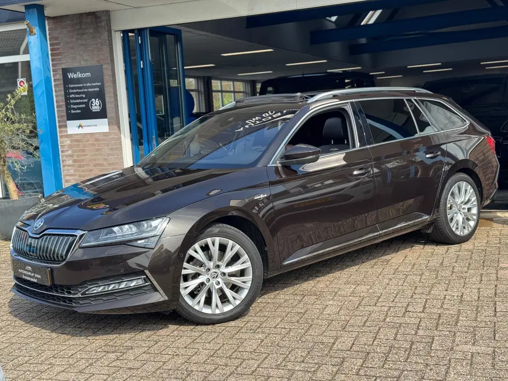 Skoda Superb 1.4 TSI iV Sportline Business 2021 Full uit 2021, foto 2