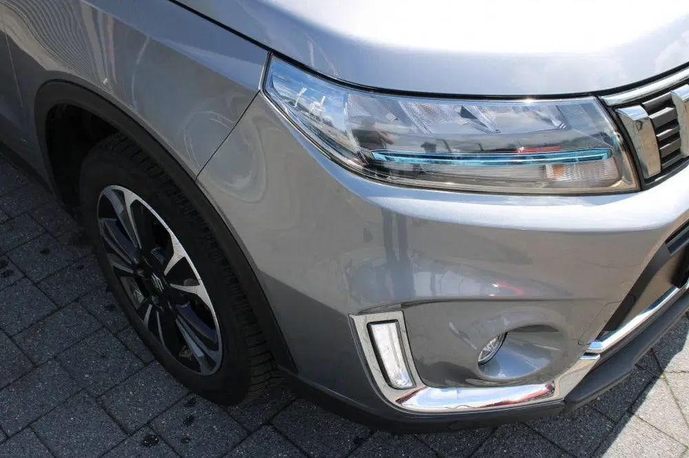 Suzuki Vitara 1.5 Hybrid Style Automaat uit 2022, foto 9