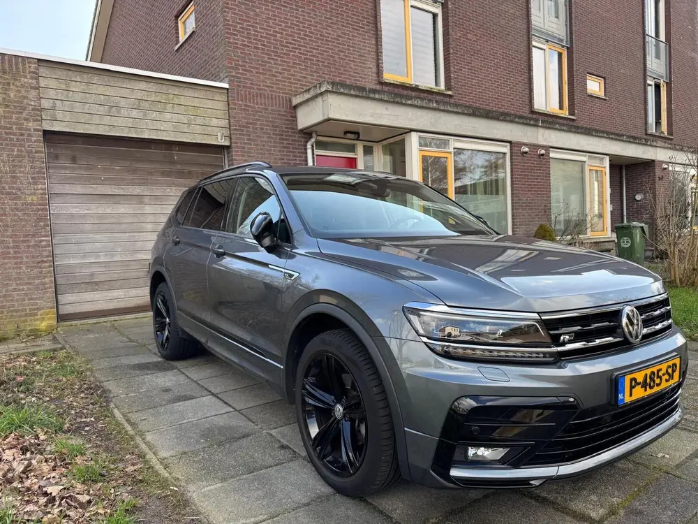 Volkswagen Tiguan Allspace Tiguan 1.5 TSI 150pk 2021 R-Line uit 2021