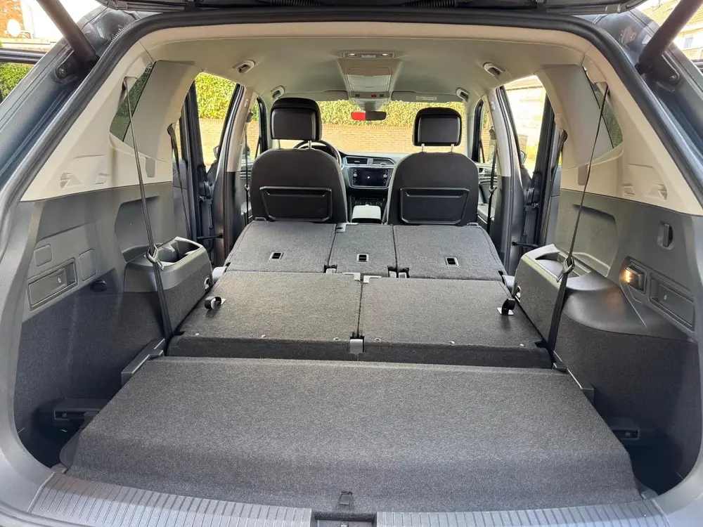 Volkswagen Tiguan Allspace Tiguan 1.5 TSI 150pk 2021 R-Line uit 2021, foto 16