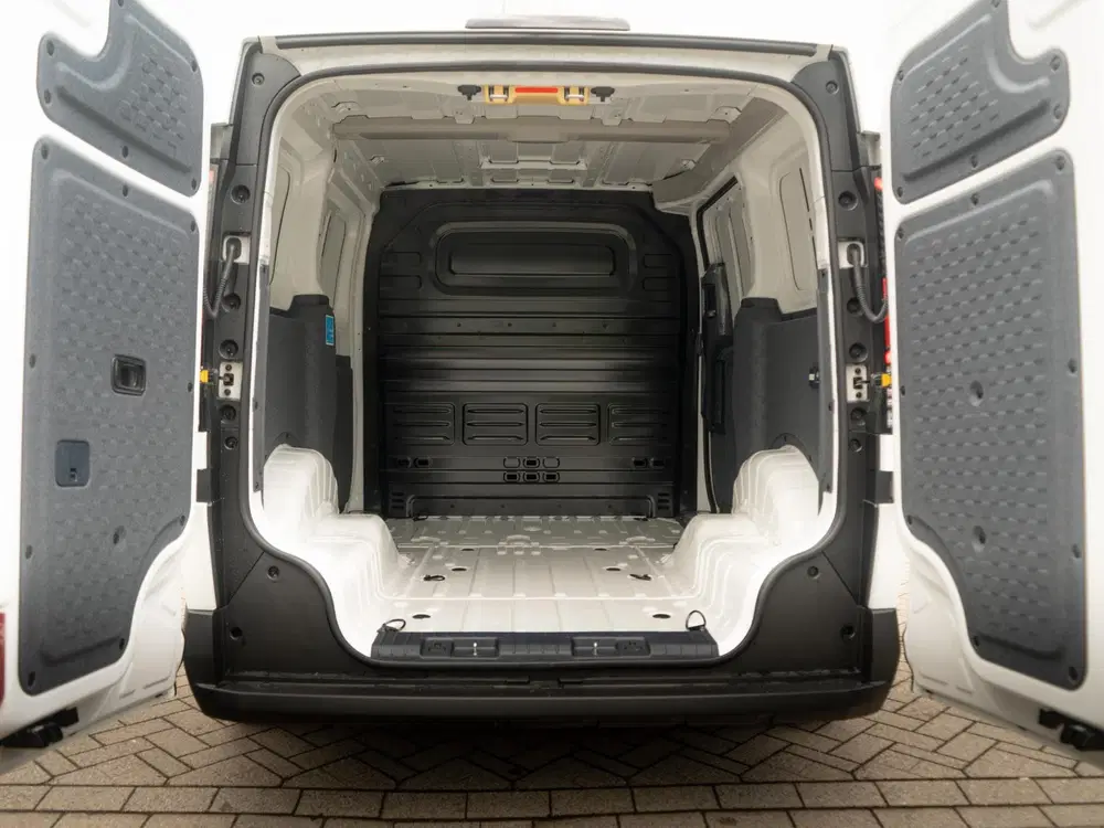 Kia PV5 L2H1 Elite 71.2 kWh uit 2026, foto 7