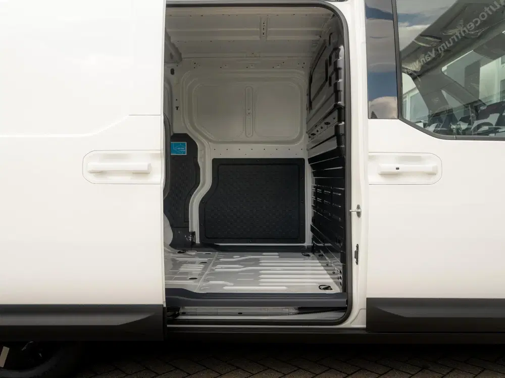 Kia PV5 L2H1 Elite 71.2 kWh uit 2026, foto 8
