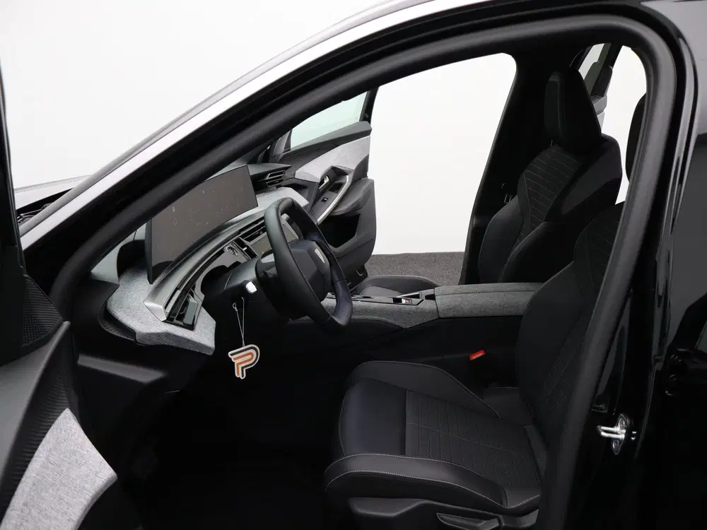 Peugeot 5008 1.2 Hybrid 136 Allure uit 2025, foto 11