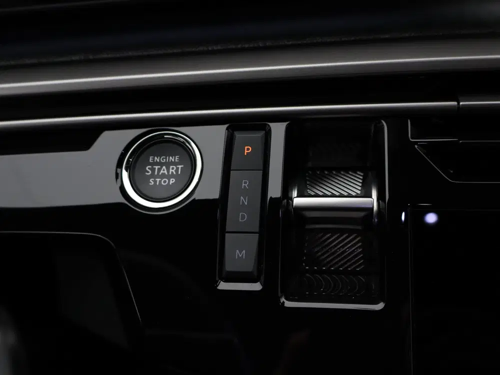 Peugeot 5008 1.2 Hybrid 136 Allure uit 2025, foto 19
