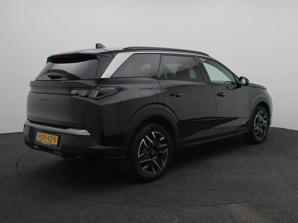 Peugeot 5008 1.2 Hybrid 136 Allure uit 2025, foto 2