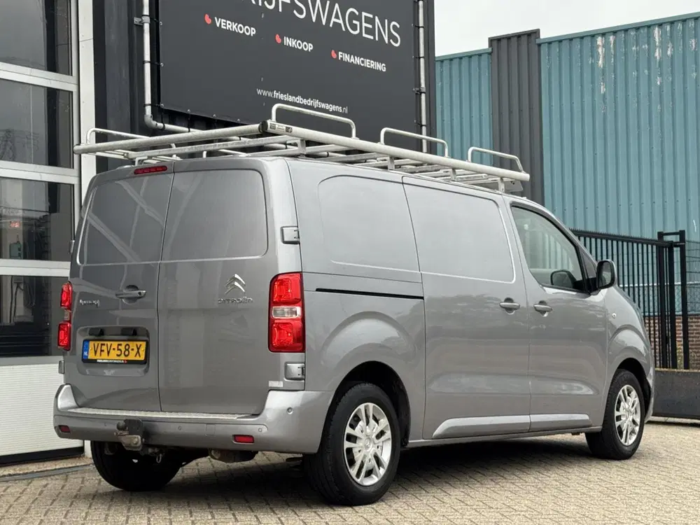 Citroën Jumpy Citroen Jumpy 2.0 BlueHDI 120pk M Driver T uit 2020, foto 14