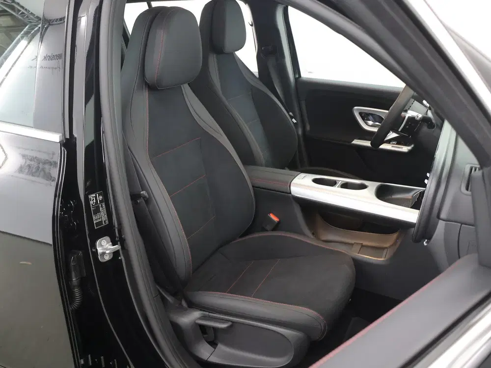 Mercedes-Benz GLB 250+ Business Solution AMG 85.5 kWh uit 2026, foto 10