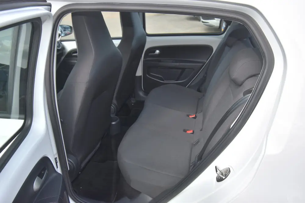 Volkswagen Up! 1.0 BMT move up! , CLIMATR , CR CONTROL , A U uit 2020, foto 18