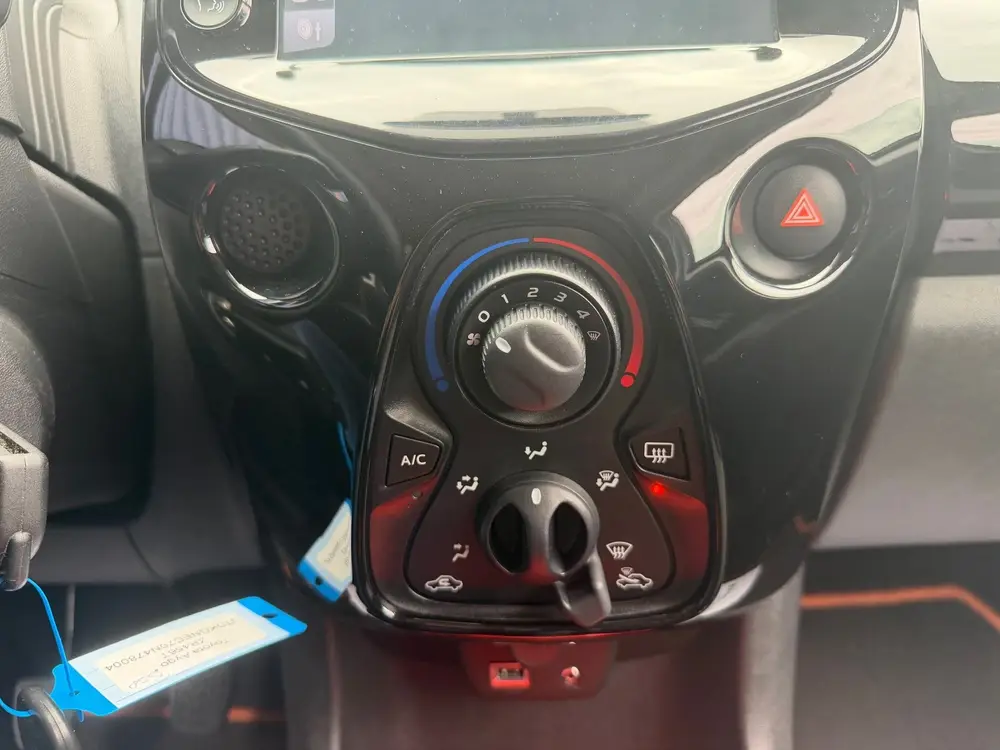 Toyota Aygo 1.0 VVT-i x-cite Cabriodak, 1e eigenaar dealer o uit 2019, foto 17