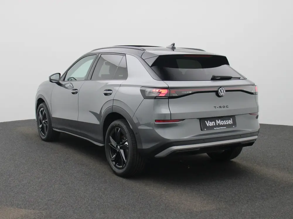 Volkswagen T-Roc 1.5 eTsi Style First Edition | DEMO | PANOR uit 2026, foto 2