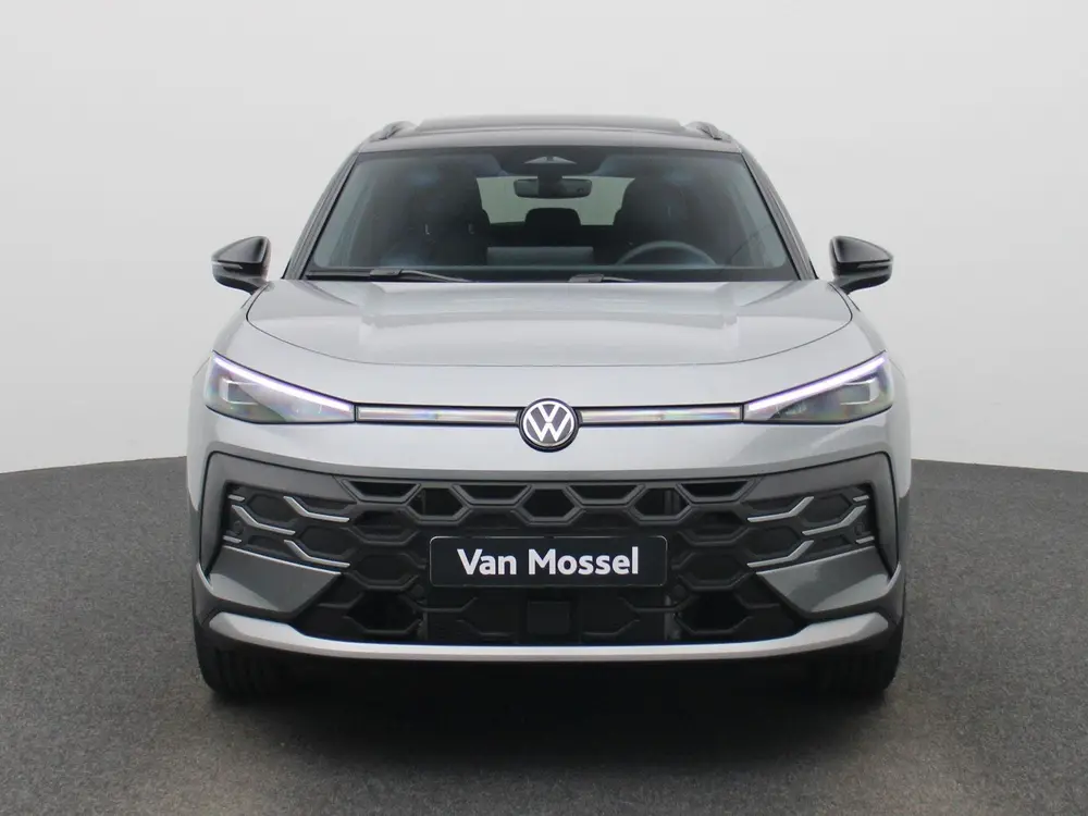 Volkswagen T-Roc 1.5 eTsi Style First Edition | DEMO | PANOR uit 2026, foto 3