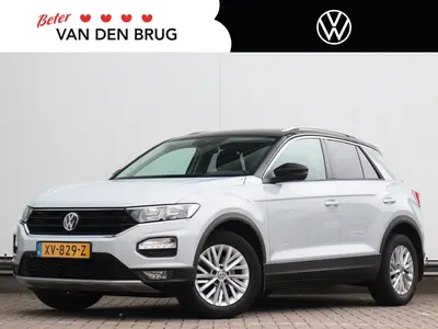 Volkswagen T-Roc 1.0 TSI Style | Trekhaak | Achteruitrijcame uit 2019