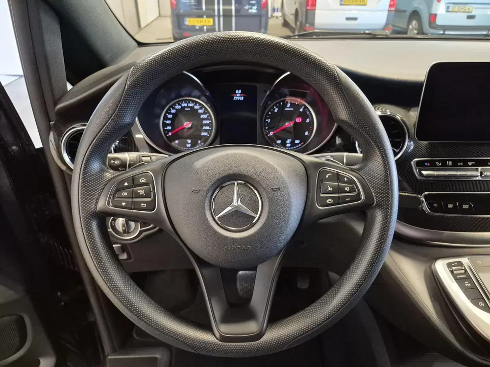 Mercedes-Benz V-Klasse L2H1 Rolstoelbus Automaat uit 2022, foto 17
