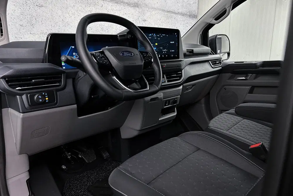 Ford E-Custom 320 L2 Limited uit 2026, foto 20